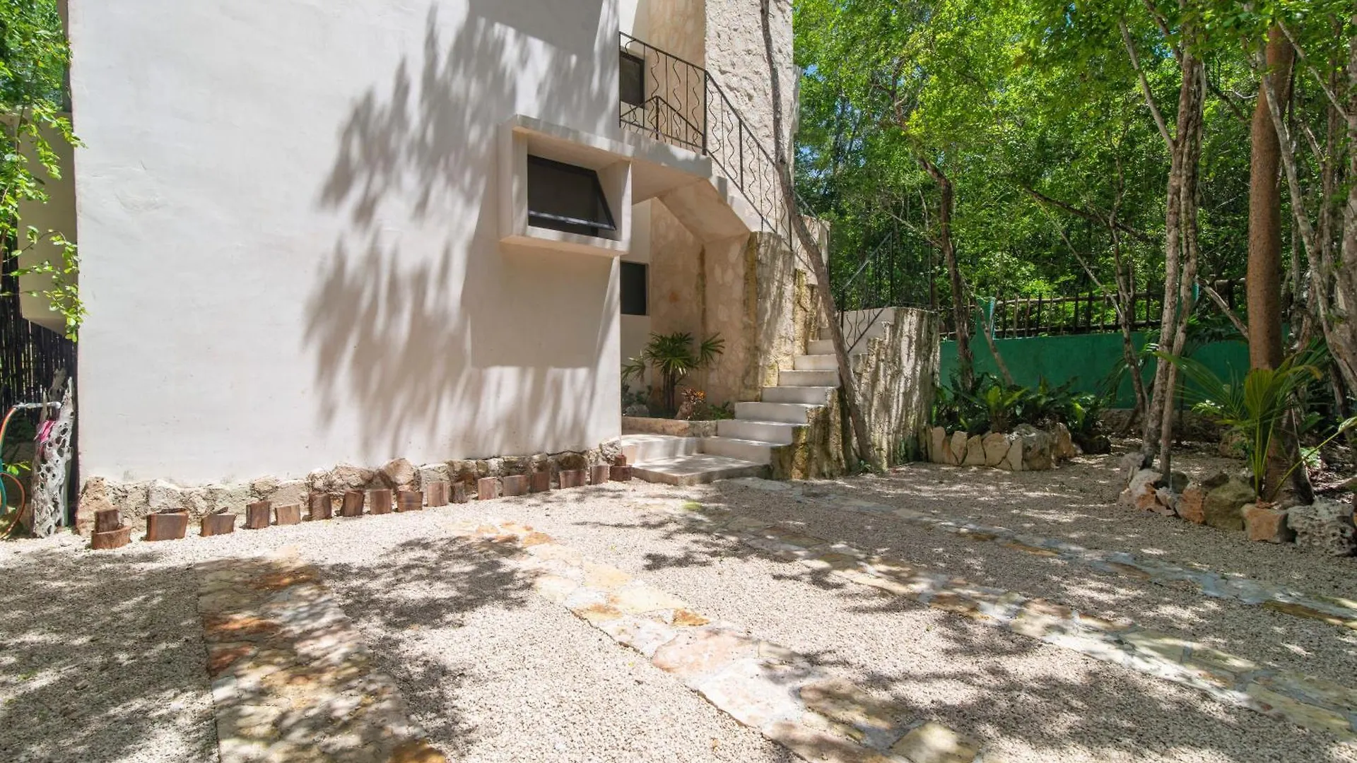 Lovely Villa 1-Br Villa Miguel Chemuyil Holiday home