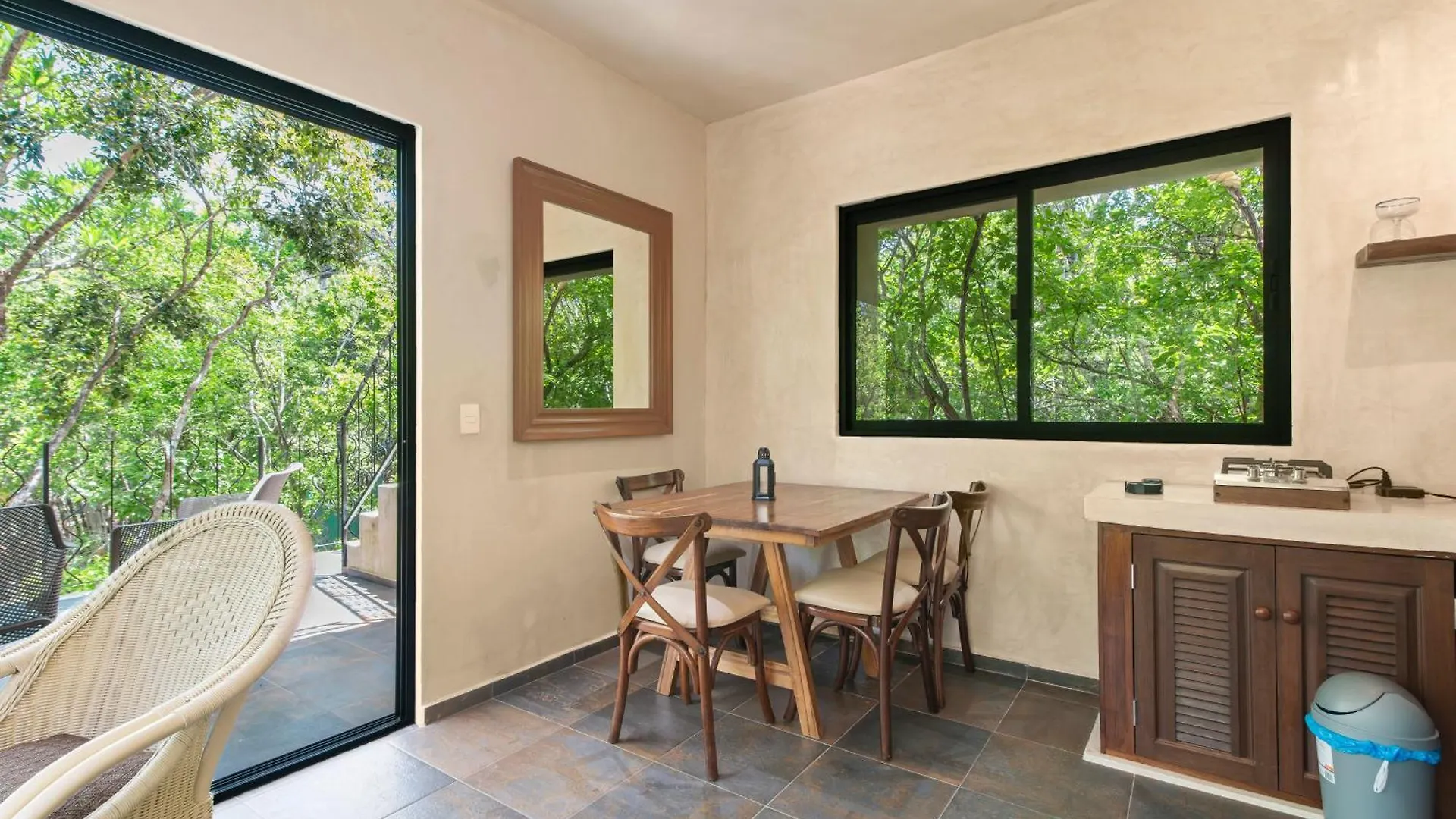 Lovely Villa 1-Br Villa Miguel Chemuyil Holiday home